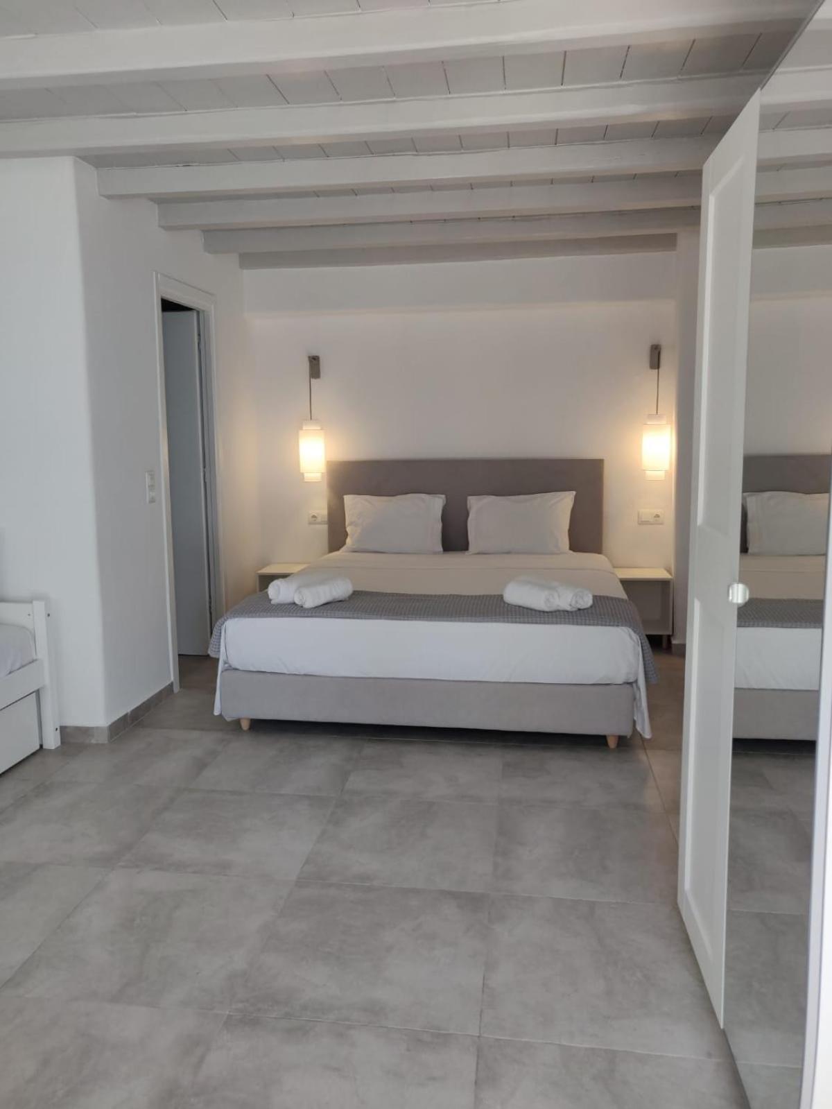 Eleven Keys Apartments Mykonos Town Ngoại thất bức ảnh